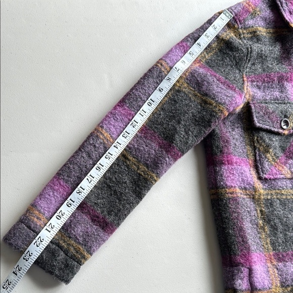 Peak Performance Plaid Gray, Pink, Purple Kelly Shirt Jacket Wool Shacket - Picture 12 of 16